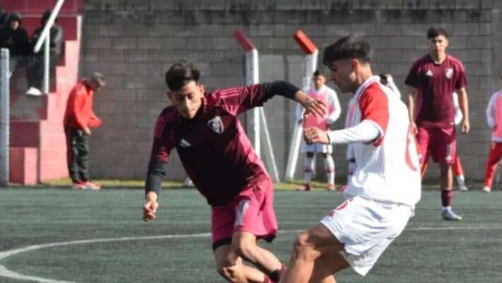 Juveniles: Huracán vs River