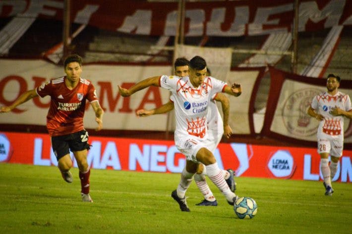 Huracán enfrentó a River en el Palacio Ducó