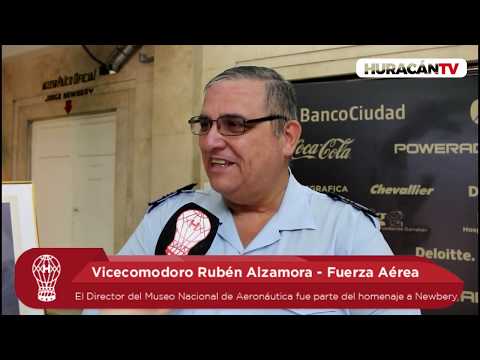 “La camiseta de Huracán será parte del Museo de Aeronáutica”