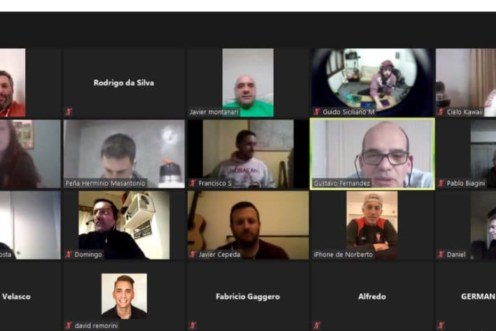 La Peña de La Plata recibió a Beto Briasco