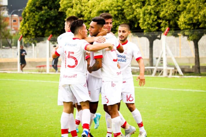 La Reserva logró un triunfo agónico