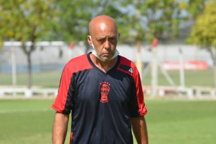 De la mano de Rinaldi, la Reserva volvió al triunfo