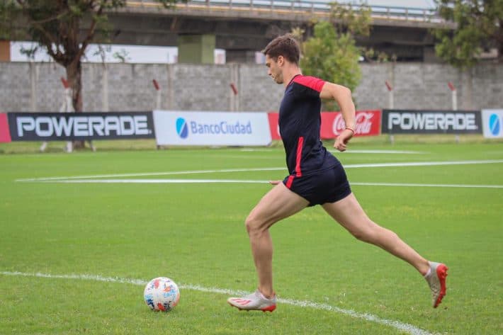 Frank Kudelka va recuperando a Facundo Cambeses