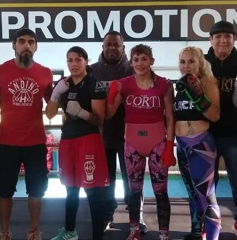 Solange Fernández guanteó con la Tigresa Acuña