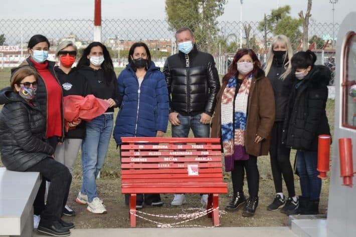 La Quemita tiene su Banco Rojo