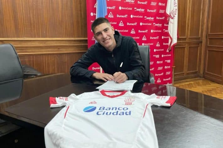 Minnicelli firmó su contrato y se va a préstamo