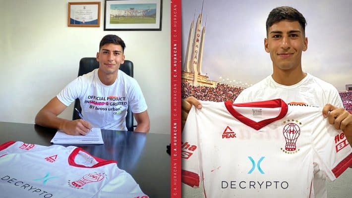 Yair Abraham firmó su primer contrato