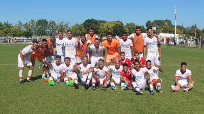 ¡Goleada y triunfazo de la Reserva!