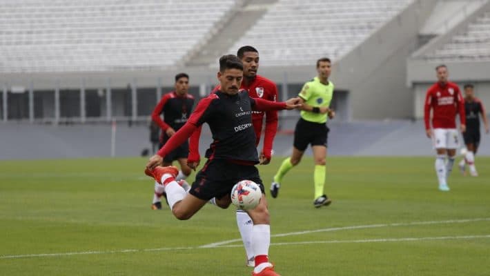 Prueba ante River en el Monumental
