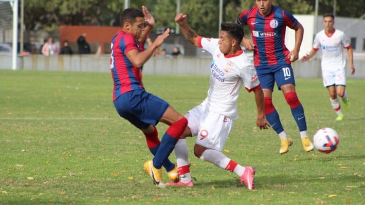 Reserva: empate clásico