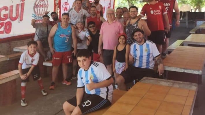 Las Peñas despidieron el año en La Quemita