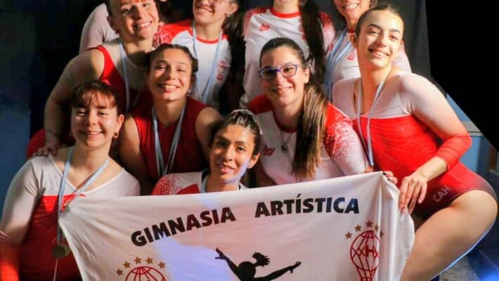 Gimnasia Artística: Participación del grupo de adultas